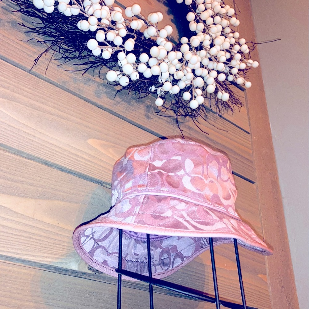 Womens Coach pink monogram print bucket hat size P/S Small